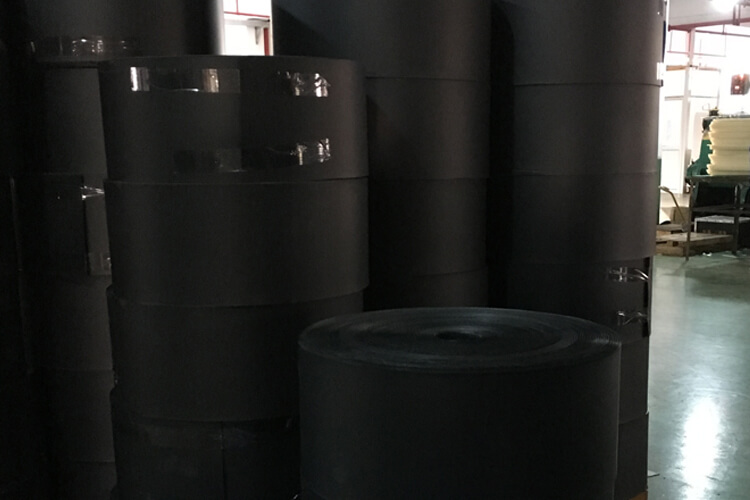 How You Save Money with Corrugated Plastic Rolls